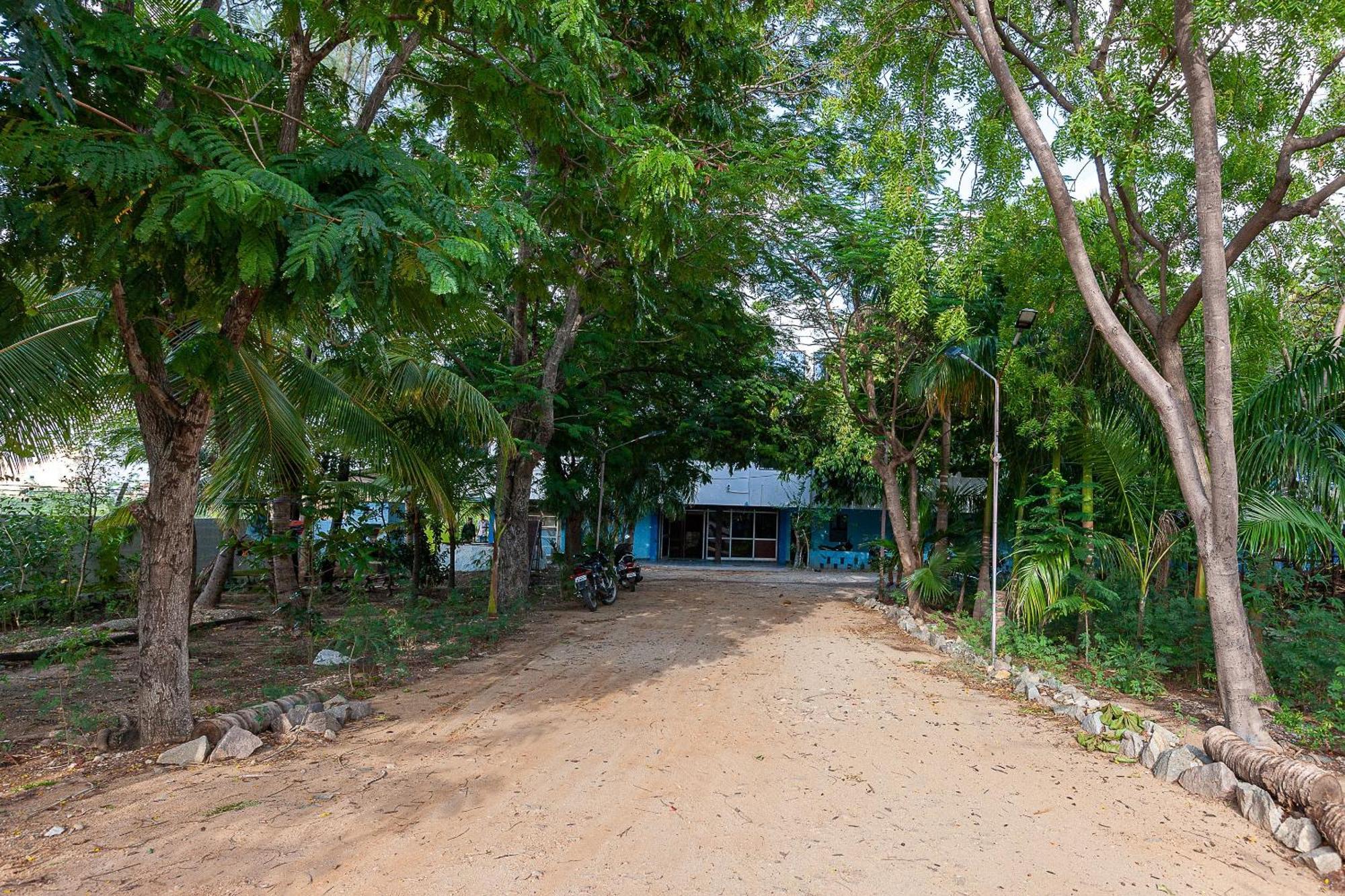 Collection O Ammayi Hotels & Resorts Тіруваннамалай Екстер'єр фото