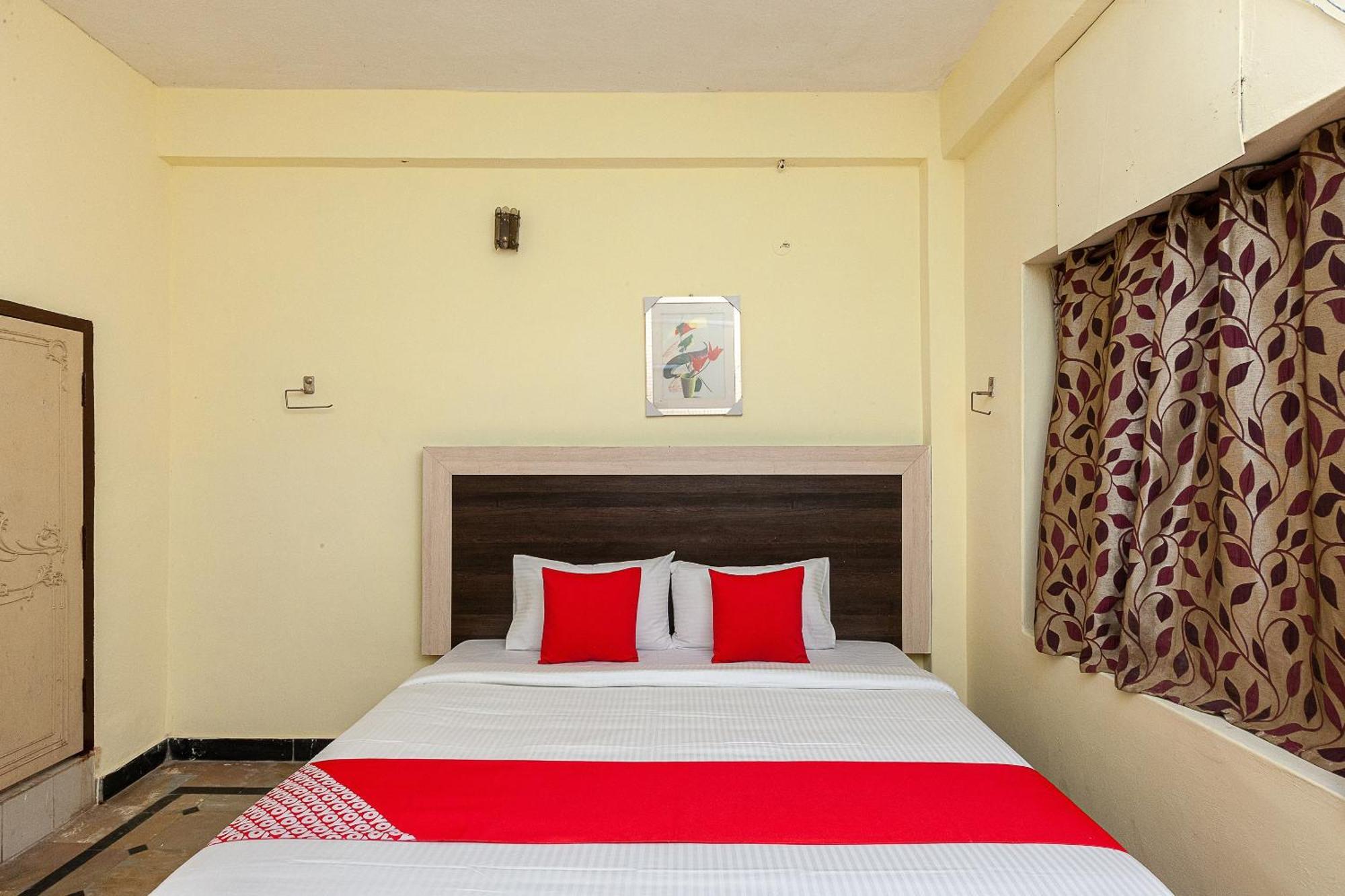 Collection O Ammayi Hotels & Resorts Тіруваннамалай Екстер'єр фото